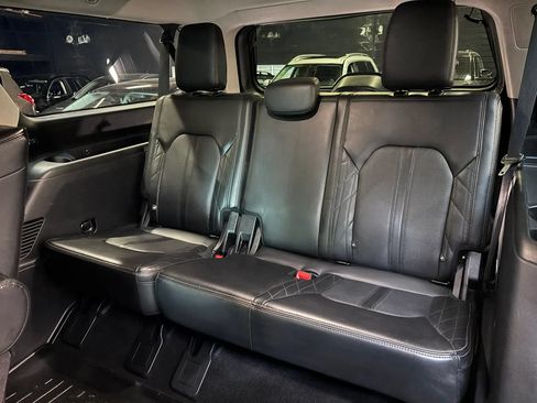 Used 2020 Ford Expedition Max Platinum AWD/4WD image 22