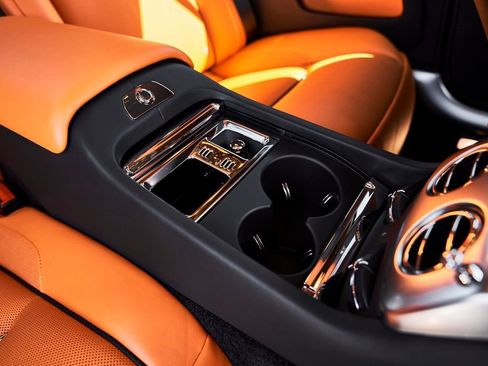 Used 2020 Rolls-Royce Wraith RWD image 39