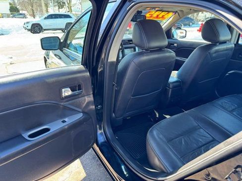 Used 2011 Ford Fusion SEL w/ 302A Rapid Spec Order Code image 19