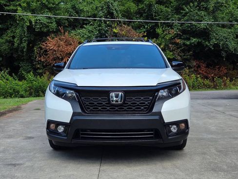 Used 2019 Honda Passport EX-L image 2