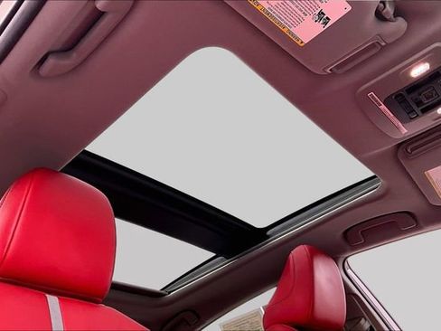 Used 2020 Toyota Camry XSE image 25