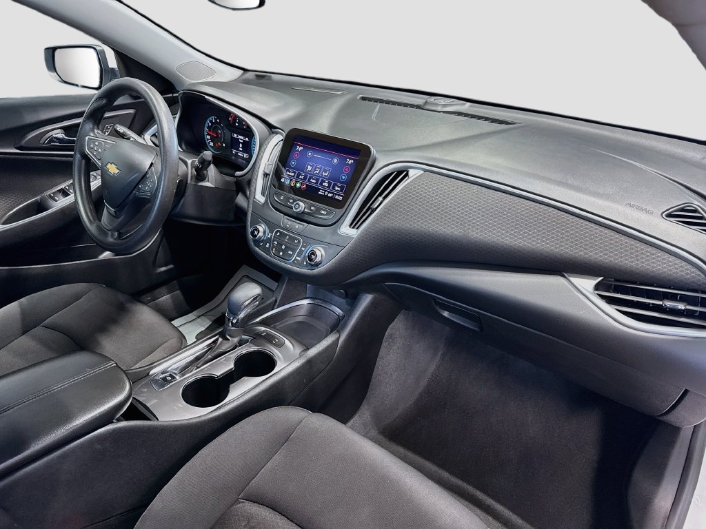 Used 2024 Chevrolet Malibu LT FWD image 27