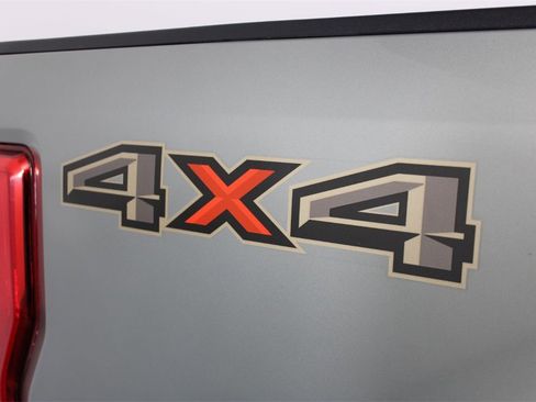 Used 2019 Ford F350 Lariat w/ Chrome Package image 12