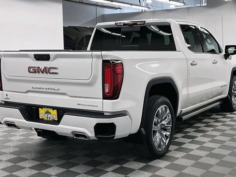Used 2025 GMC Sierra 1500 Denali AWD/4WD image 13