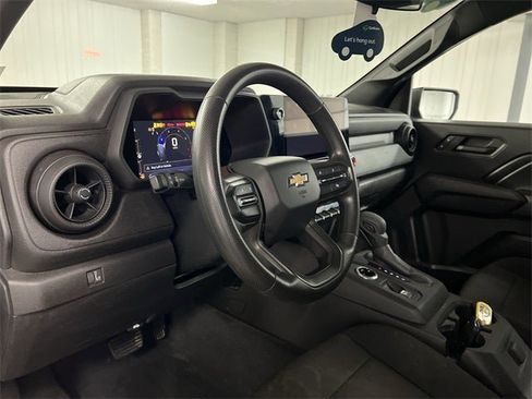 Used 2023 Chevrolet Colorado W/T w/ WT Convenience Package II image 52