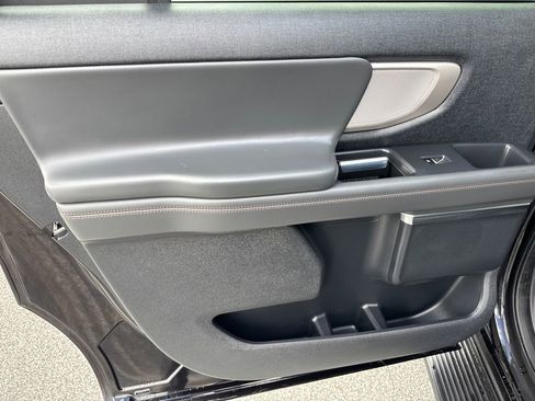 Certified 2025 Ford Expedition Max Active image 24