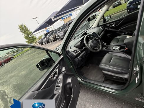 Used 2022 Subaru Forester Touring AWD/4WD image 17