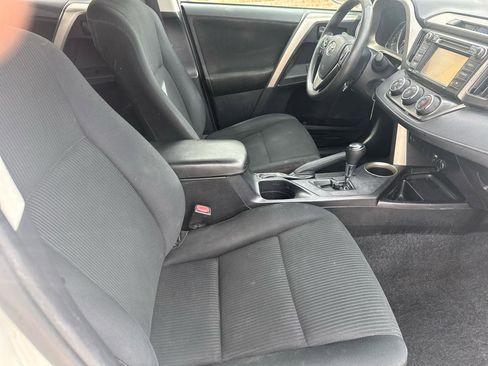 Used 2014 Toyota RAV4 LE FWD image 52
