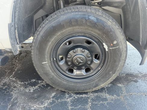 Used 2025 RAM 2500 Tradesman w/ Safety Group AWD/4WD image 57