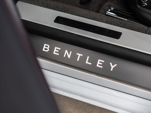 Used 2021 Bentley Flying Spur W12 AWD/4WD image 22