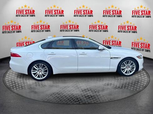 Used 2017 Jaguar XF Prestige image 8