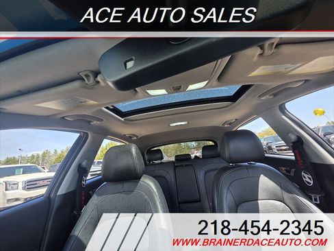 Used 2018 Hyundai Kona Limited AWD/4WD image 10