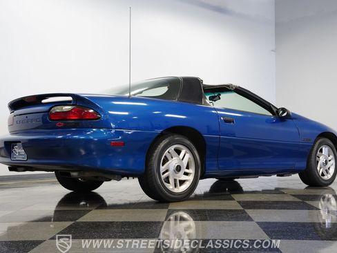 Used 1995 Chevrolet Camaro Z28 RWD image 28