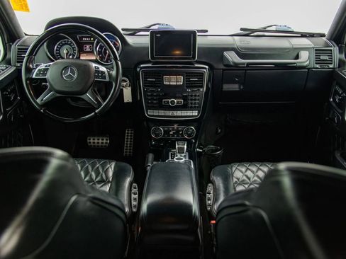 Used 2015 Mercedes-Benz G 63 AMG 4MATIC image 31