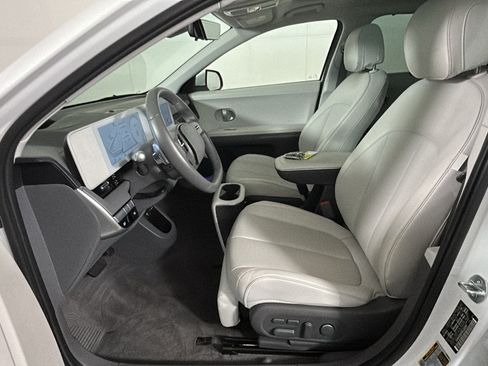 Used 2024 Hyundai Ioniq 5 Limited AWD/4WD image 11