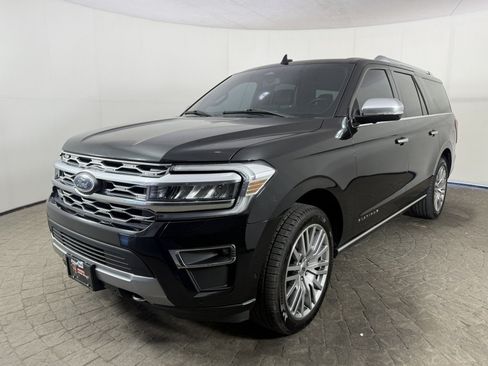 Used 2022 Ford Expedition Max Platinum AWD/4WD image 3