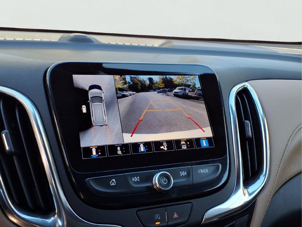Used 2024 Chevrolet Equinox Premier AWD/4WD image 5