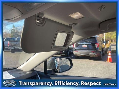 Used 2024 Toyota RAV4 XLE image 32