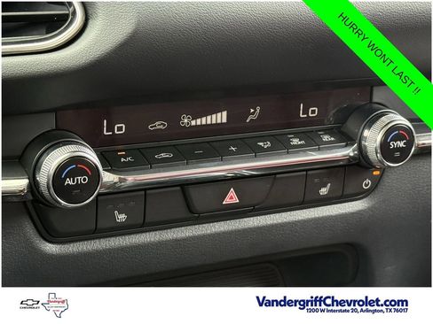 Used 2025 MAZDA CX-30 AWD 2.5 S w/ Preferred Package image 16