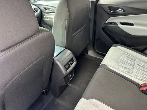 Certified 2024 Chevrolet Equinox LT image 12
