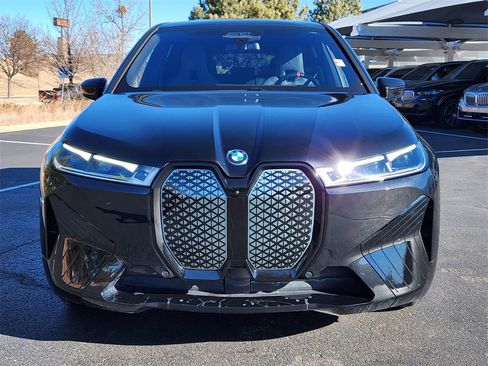 Certified 2025 BMW iX M60 image 10