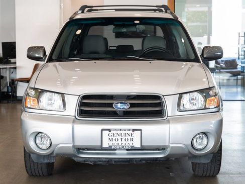 Used 2004 Subaru Forester 2.5XS AWD/4WD image 2