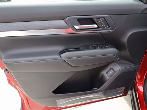 New 2025 GMC Terrain Elevation w/ Elevation Premium Package image 10