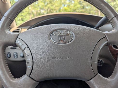 Used 2007 Toyota Sequoia Limited AWD/4WD image 15