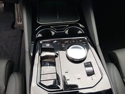 Certified 2026 BMW 530i w/ M Sport Package image 23