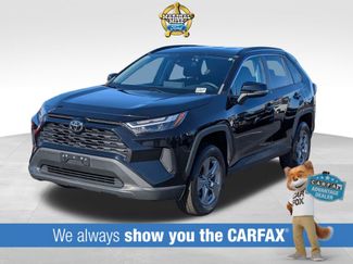 Used 2022 Toyota RAV4 XLE video 1