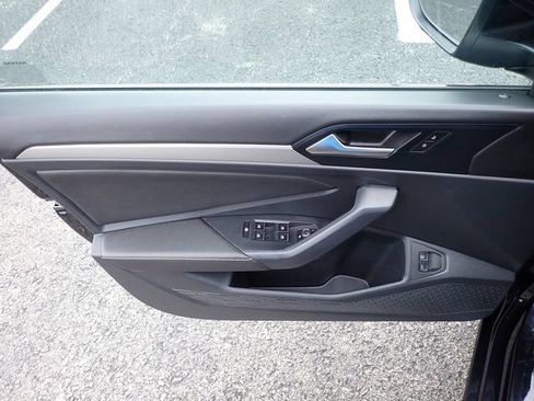 Used 2024 Volkswagen Jetta S FWD image 20