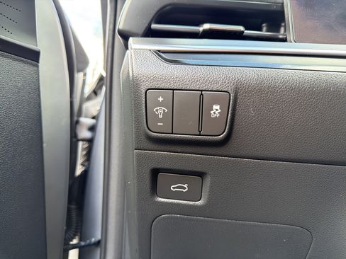 Used 2025 Kia K5 GT-Line w/ GT-Line Premium Package FWD image 16
