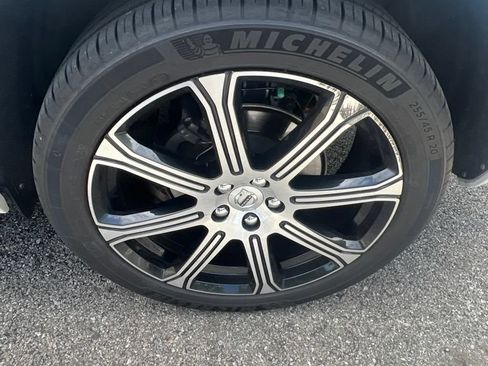 Used 2020 Volvo XC60 T5 Inscription AWD/4WD image 4