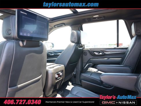 Used 2023 GMC Yukon Denali w/ Advanced Technology Package AWD/4WD image 45