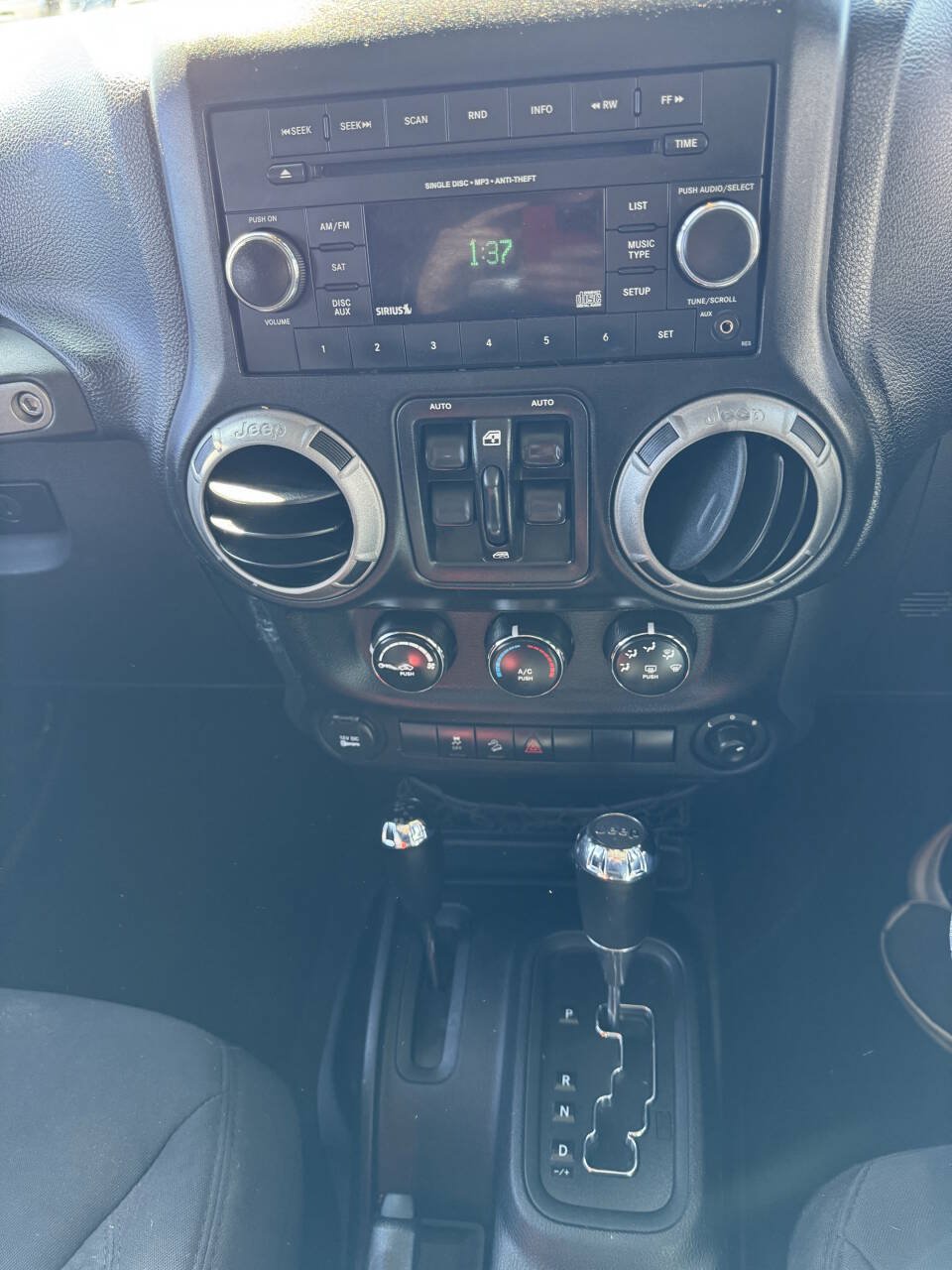 Used 2013 Jeep Wrangler Unlimited Sport AWD/4WD image 22