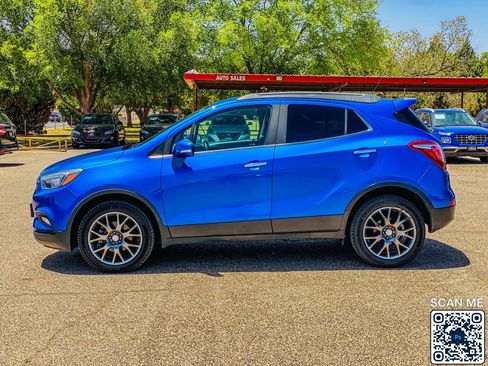 Used 2018 Buick Encore Sport Touring AWD/4WD image 5