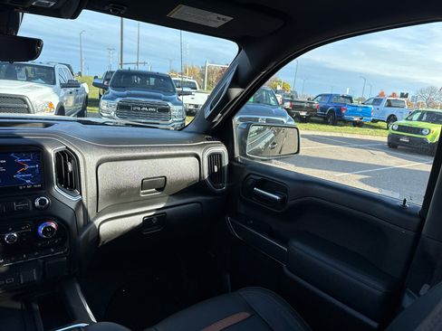 Used 2021 GMC Sierra 1500 AT4 w/ AT4 Value Package image 36