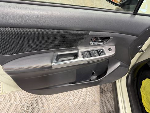 Used 2016 Subaru Crosstrek 2.0i Premium image 24