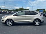 Used 2017 Ford Edge SE image 4