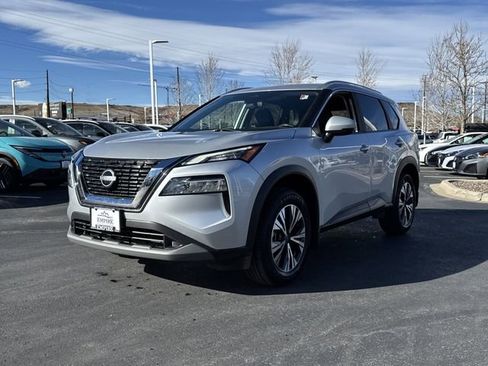 Certified 2023 Nissan Rogue SV w/ SV Premium Package image 5
