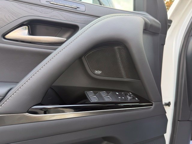Used 2025 Lexus LX 600 4WD w/ Appearance Package image 20