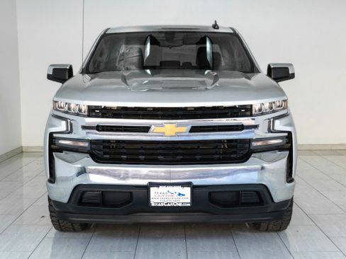 Used 2022 Chevrolet Silverado 1500 LT RWD image 3