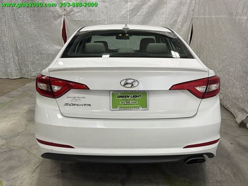 Used 2017 Hyundai Sonata SE FWD image 14