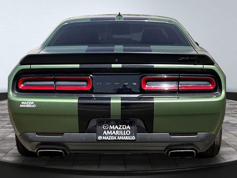 Used 2022 Dodge Challenger SRT Hellcat RWD image 6