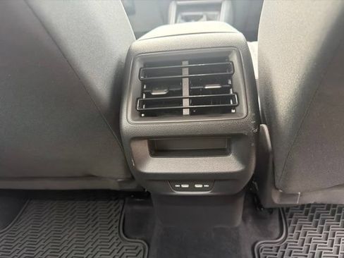 Used 2025 Volkswagen Tiguan S w/ 18" Wheel Package FWD image 20