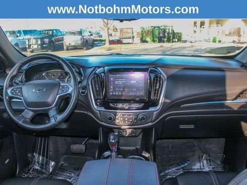 Used 2022 Chevrolet Traverse RS image 16