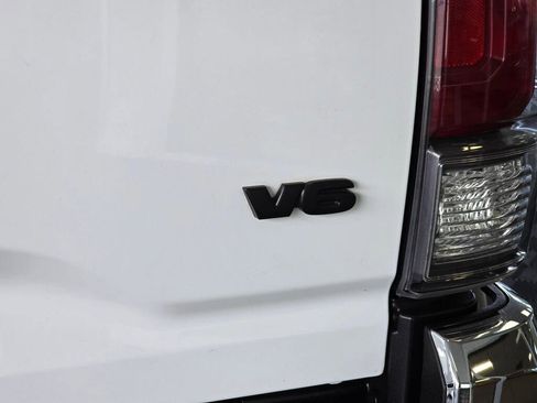 Used 2023 Toyota Tacoma TRD Off-Road image 13