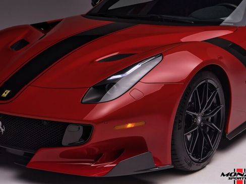 Used 2017 Ferrari F12tdf RWD image 11