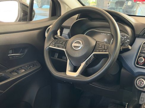 Used 2025 Nissan Versa SV FWD image 29