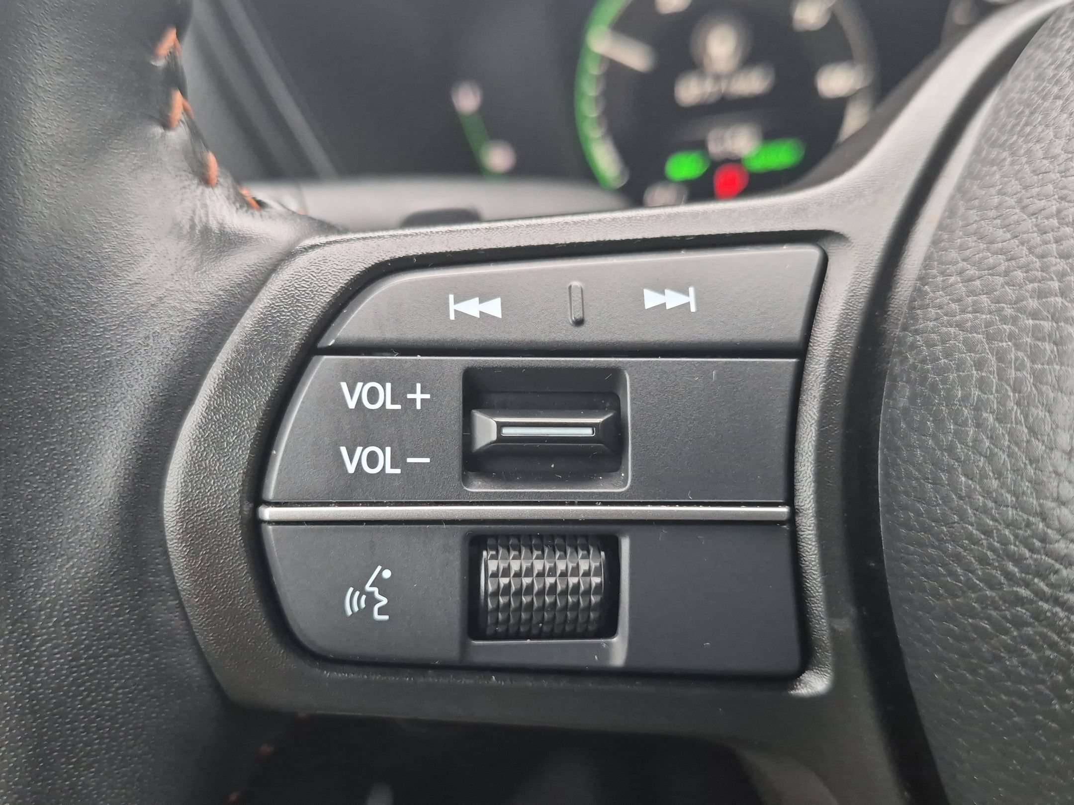 Certified 2026 Honda CR-V TrailSport image 15